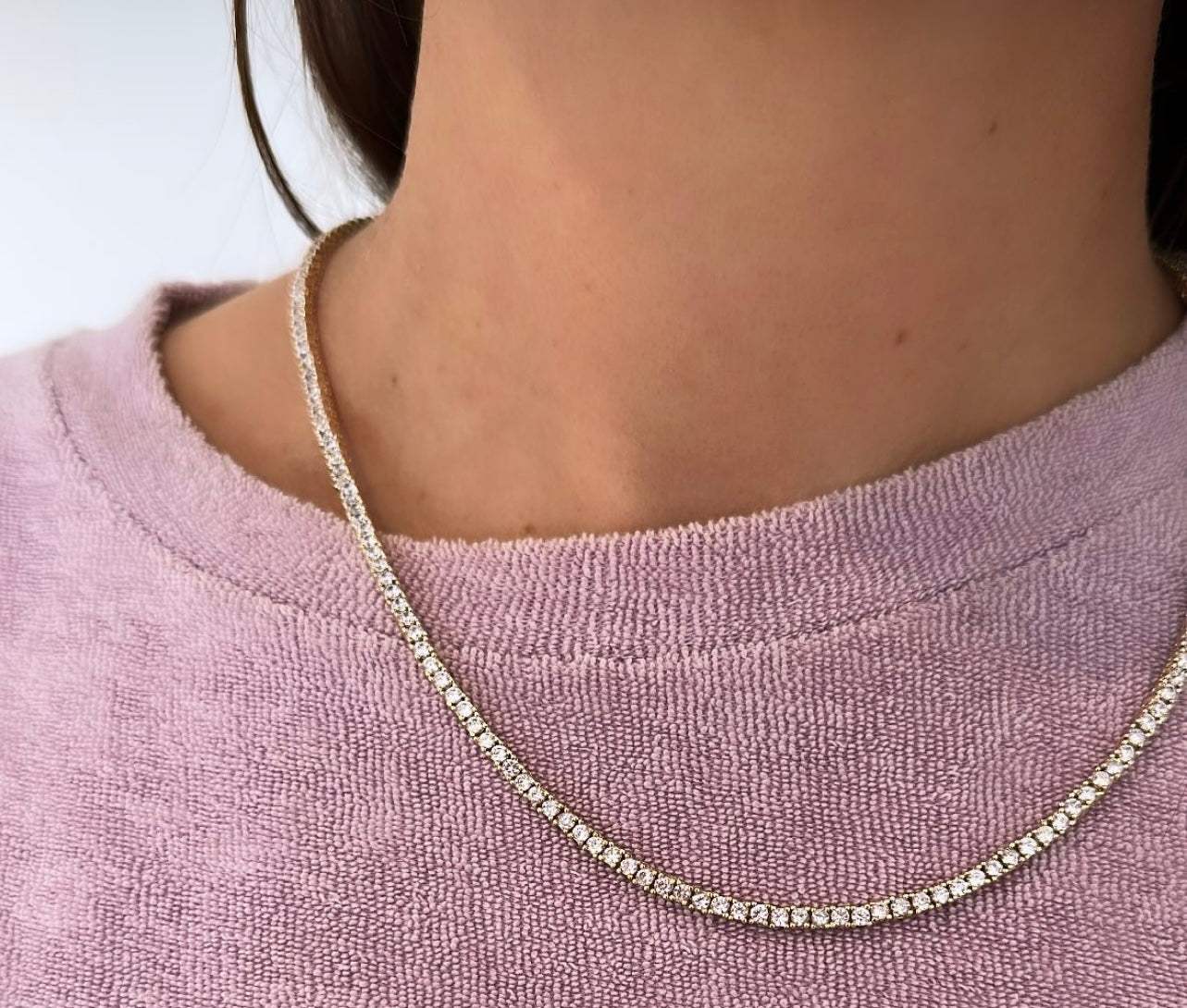 Clasic Tennis Necklace White
